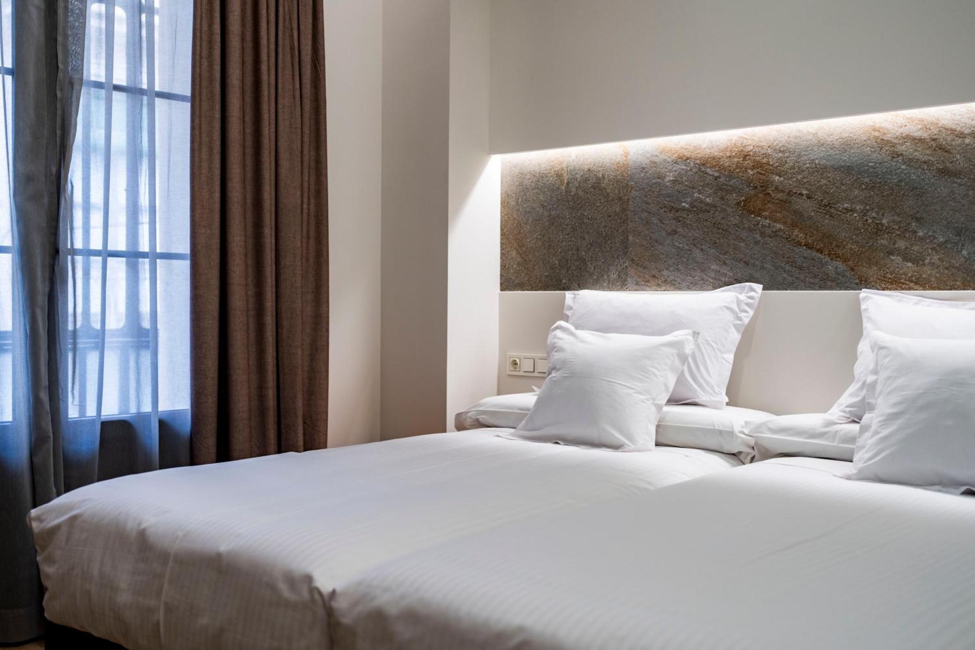 Torreluz Suites Almeria Exterior photo
